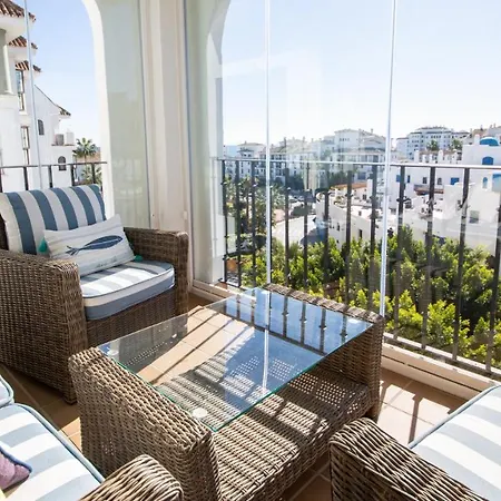 Marina Duquesa 435 Apartment